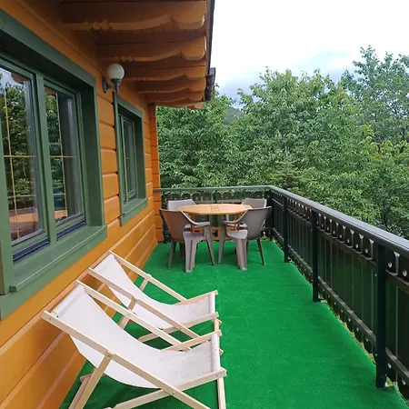 Holiday home U Chowaniaka - Drewniany